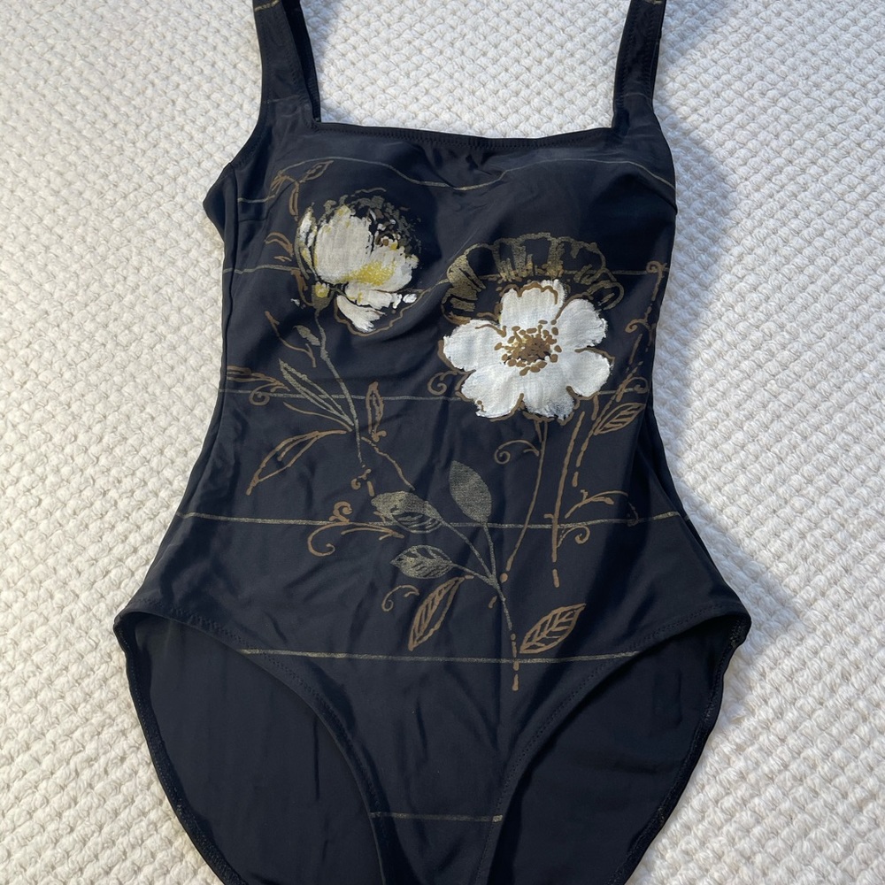 Gottex Bathing Suit, Gently Worn, Size 10 38D Bust